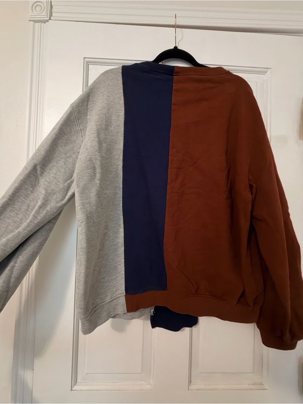 Urban Outfitters Colorblock Crewneck Sweatshirt — Brown, Navy & Light Gray - Picture 4 of 4